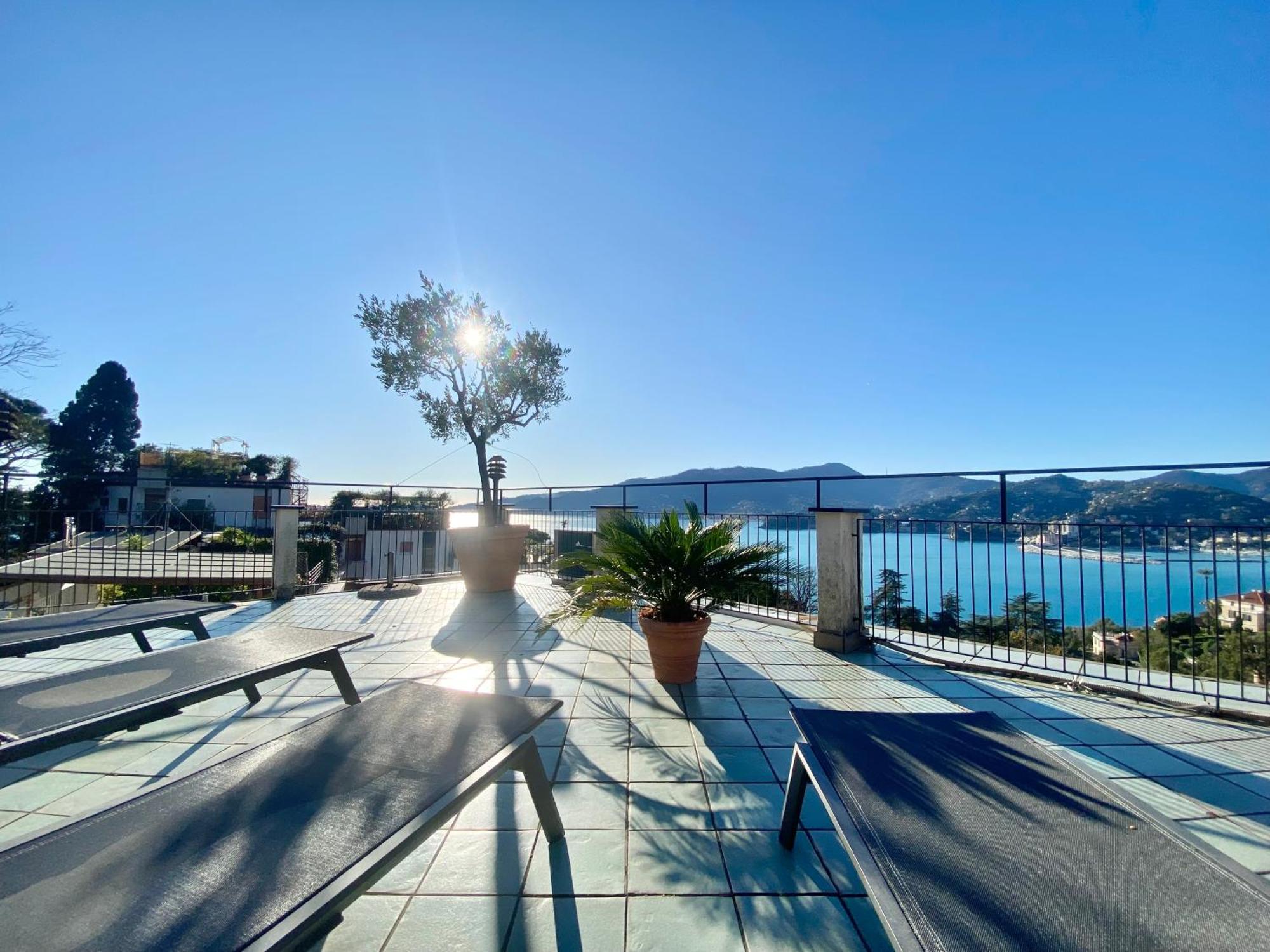 Welcome Riviera - Paradiso 12-Ultimo Restauro Nel 2025-Vista Mare Stupenda-Balcone Con Vista Meravigliosa Piu' Terrazza Solarium Sovrastante Di 70 Mq Esterna Rapallo Exterior photo